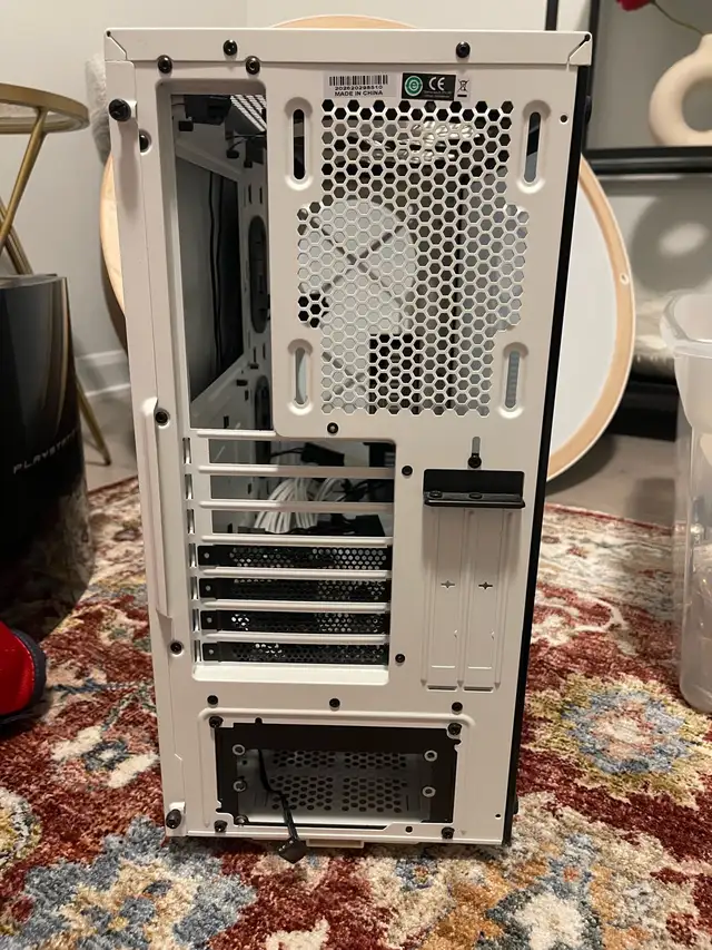 Computer Case with Accessories (gpu bracket, psu ext, fans, etc)463696937071431683