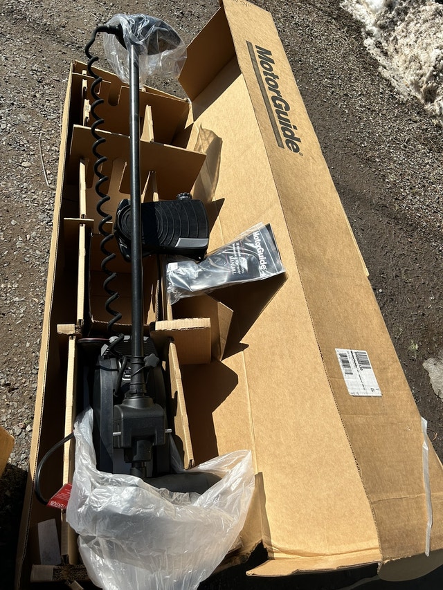 New trolling motors Powerboats & Motorboats Thunder Bay