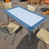 Vintage Table with leaf and 4 Chairs