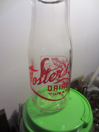 Foster's Dairy milk bottle Tweed, On. 1/2 pint red s/screen