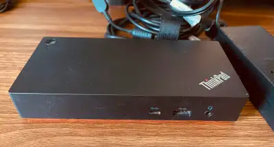 Lenovo Thinkpad Universal USB-C/A Docking Station, View more