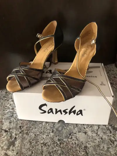 Sansha Ladies Dance Shoes, View more