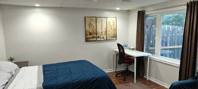 A Cozy Living Studio With Utilities & Parking Included in Long Term Rentals in Ottawa - Image 5