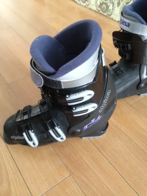 Bottes de ski alpin pour femme, Alpina CL4, noire in Ski in Laval / North Shore - Image 2