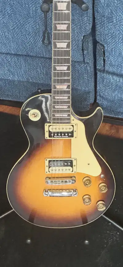 1981 Vantage VLP500, View more