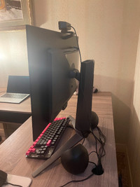 Selling OLED gaming monitor, mechanical keyboard and pc speakers