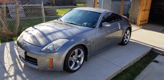 2008 Nissan 350Z in Cars & Trucks in St. Catharines - Image 3
