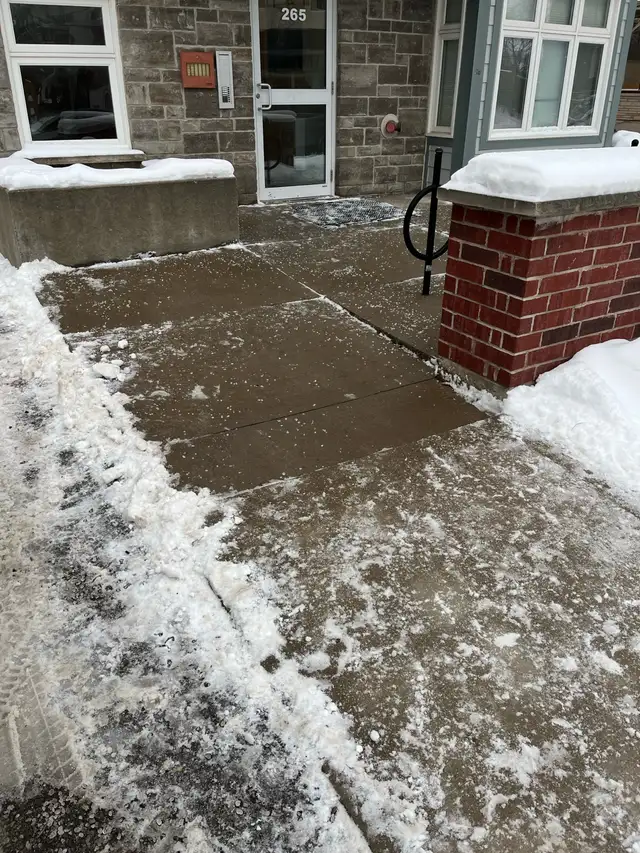 Commercial and Residential Snow Removal 2026/27 - Kitchener Wate in Snow Removal & Property Maintenance in Kitchener / Waterloo - Image 8