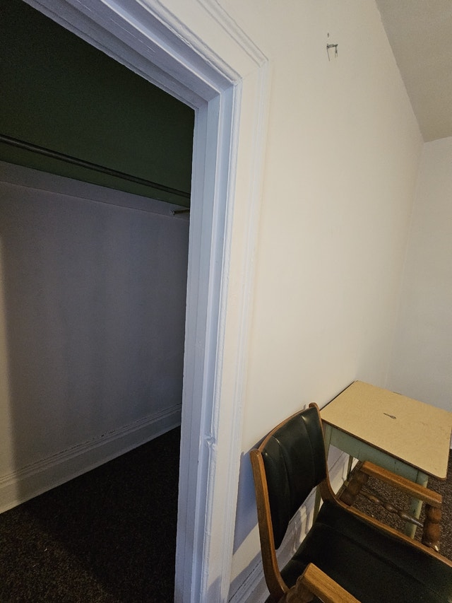 Room for rent all included 3NE Room Rentals & Roommates Portage la