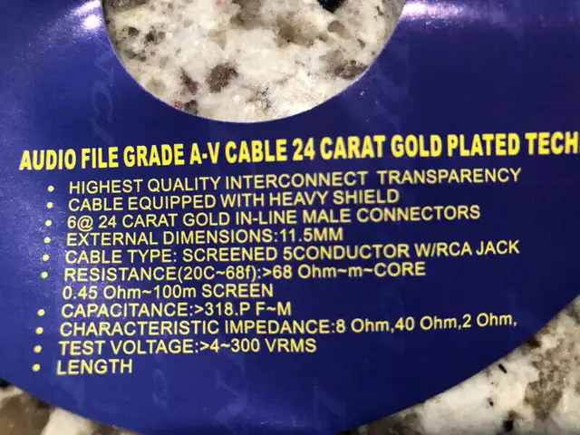 DiVinci Audio Cables file grade A-V cable 24 carat gold plated in Cables & Connectors in Kitchener / Waterloo - Image 3