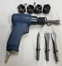 Air Chisel/hammer including springs and 4 attachments
