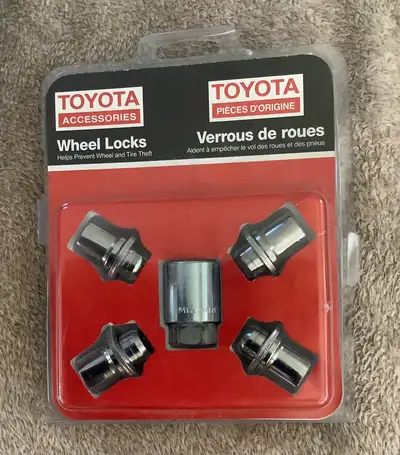 Wheel lock set compatible with most Toyota and Lexus models.