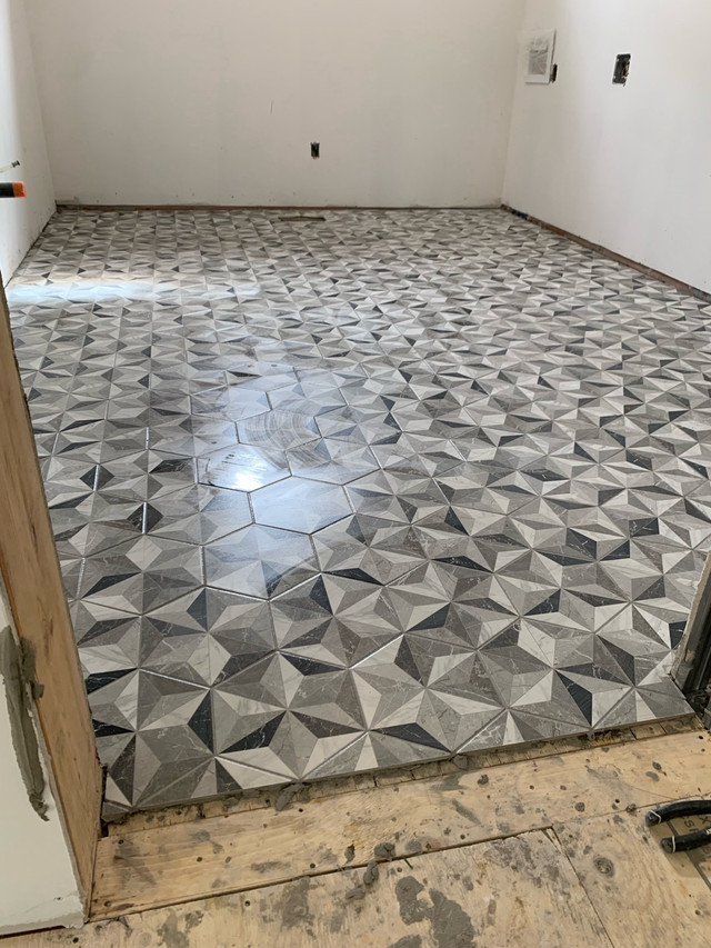 Flooring + tile installer for hire!  in Flooring in London - Image 2