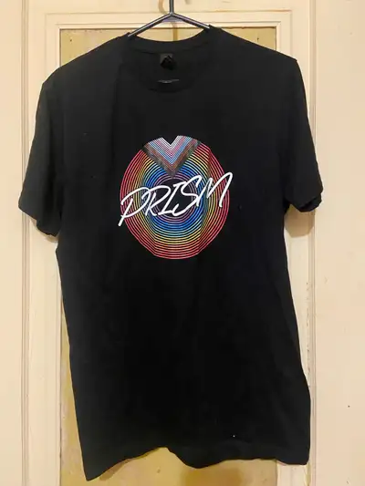 Universal Music Canada Prism T-Shirt szM, View more