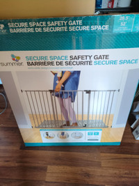 Baby Safety Gate (extra wide)