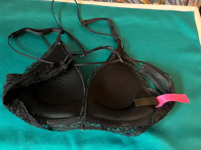 La Senza Black Lace Bra63660926959235121