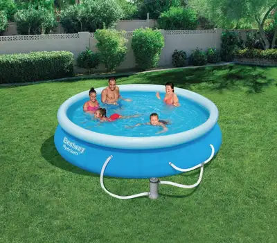New in Box Bestway Pool Set Hydrium (12' x 30") Easy set up * Heavy-duty PVC and polyester 3-ply sid...