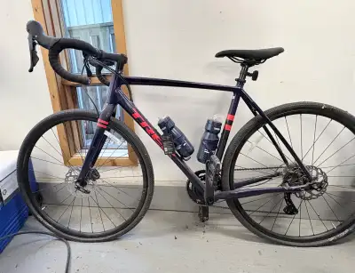 Trek Checkpoint ALR5  Gravel Bike, View more