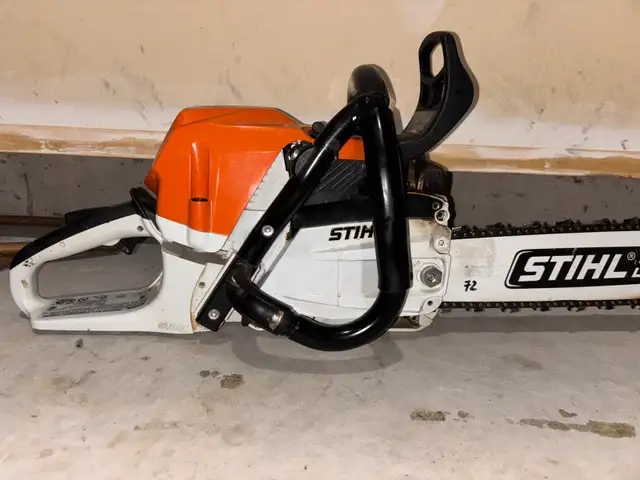 Stihl MS400 professional chainsaw for sale63793631608195123