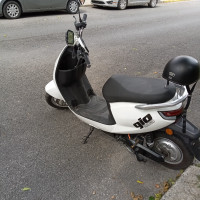 Scooter Gio 2023