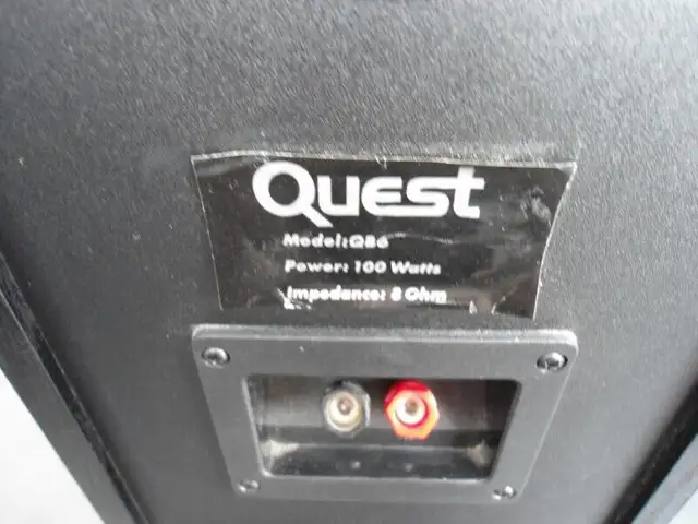 Quest QB6 Bookshelf Speakers in Speakers in Mississauga / Peel Region - Image 5