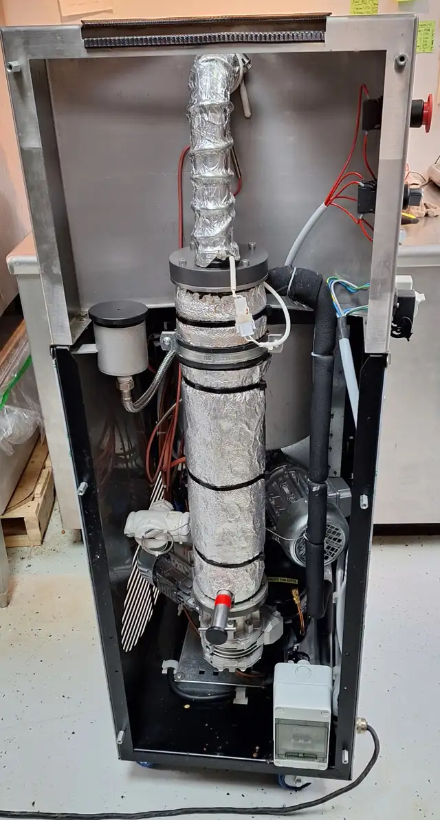 Tempéreuse à chocolat Pomati T10 in Industrial Kitchen Supplies in Québec City - Image 6