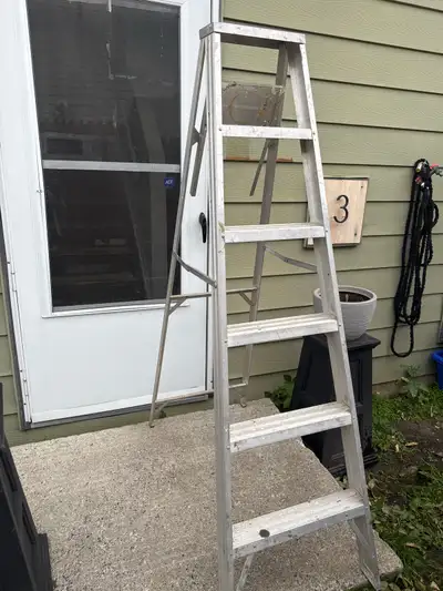 Aluminum Step Ladder, View more
