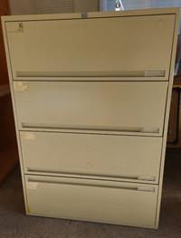 Horizontal filing cabinet with lock & key