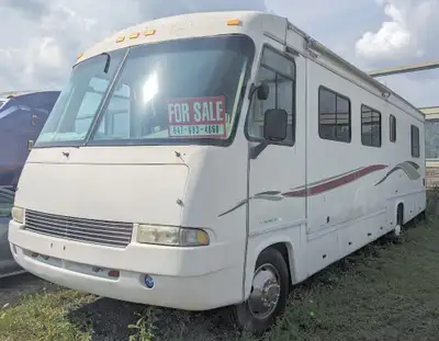 Georgie Boy PURSUIT Motorhome 1999 35,6" SAFTIED Class A Model #3512 W/SO Queen Bed Ford Chassis F55...