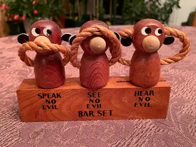 Vintage Speak No Evil See No Evil Hear No Evil Monkeys Teak Bar Tools Set Wine Bottle Stopper Bottle...