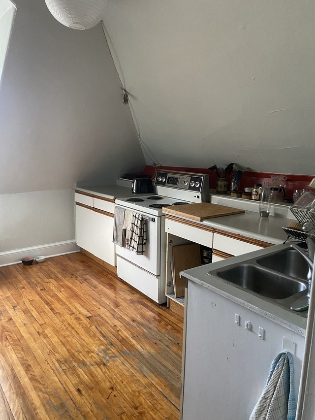 Room for rent in South end of Halifax Room Rentals & Roommates City of Halifax Kijiji