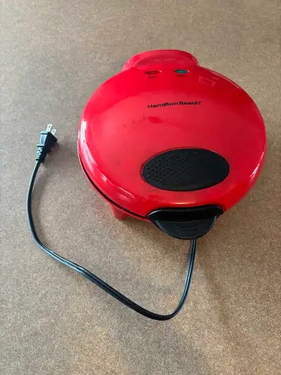 Hamilton Beach quesadilla maker 9.5" as new, View more