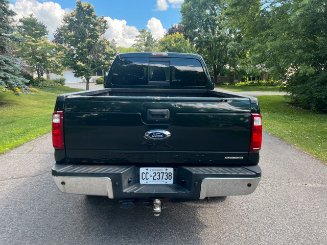 2015 Ford F250 Lariat Crew Cab in Cars & Trucks in Ottawa - Image 3