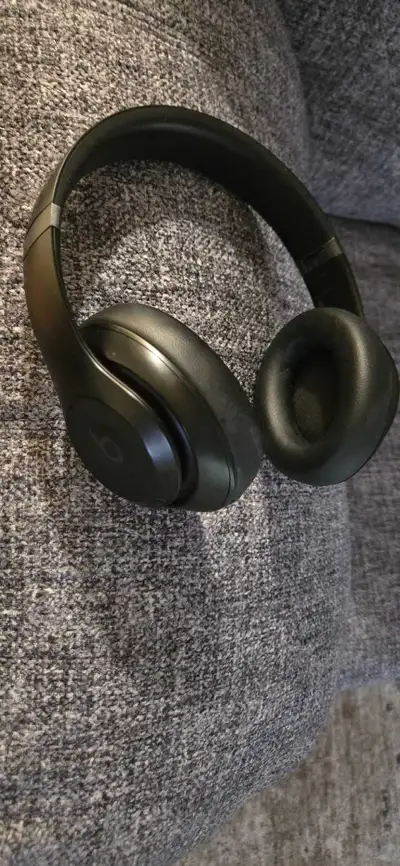 Beats by dre Studio 4, View more