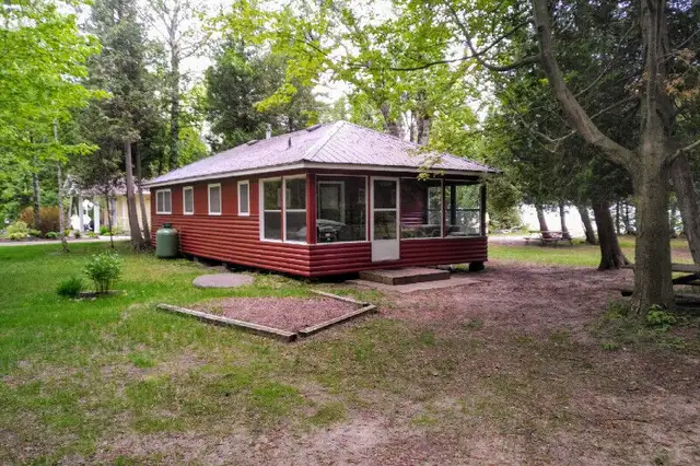 Cottage Rental Point Clark between Goderich & Kincardine in Ontario in Canada - Image 3