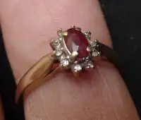 Vintage Women Ruby gold ring  Size 7 /10K./ Mid-Century