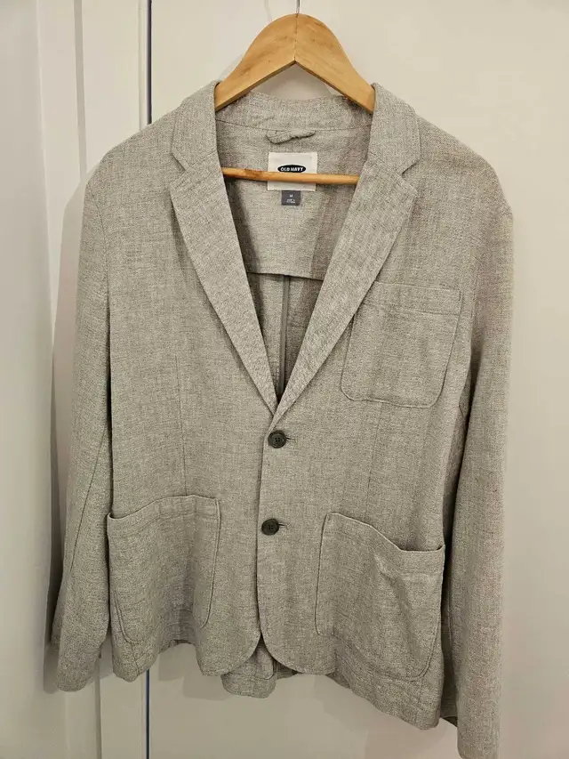Old Navy Men's linen mix jacket in size Medium in Men's in City of Montréal - Image 2