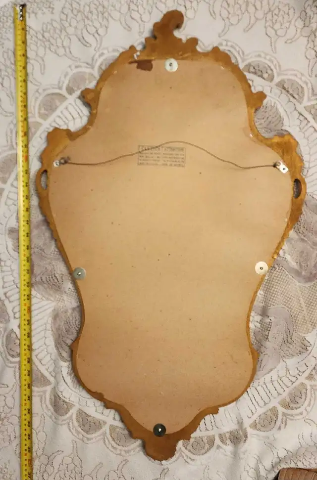 Vintage Ornate Mirror in Home Décor & Accents in Calgary - Image 4