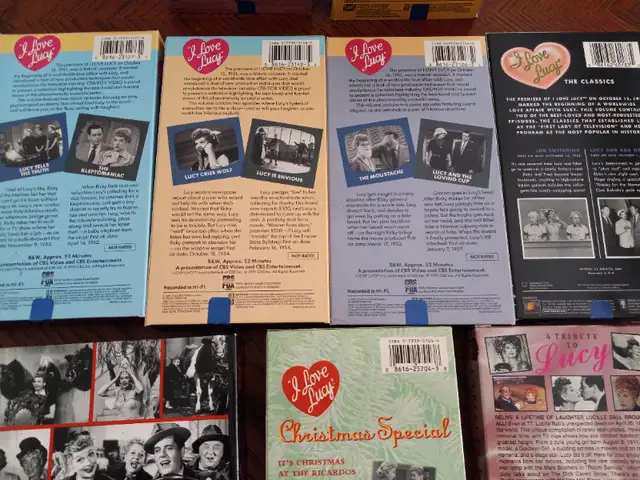 I Love Lucy VHS classic set in CDs, DVDs & Blu-ray in Kitchener / Waterloo - Image 5