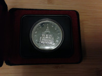 1976 Canada silver dollar