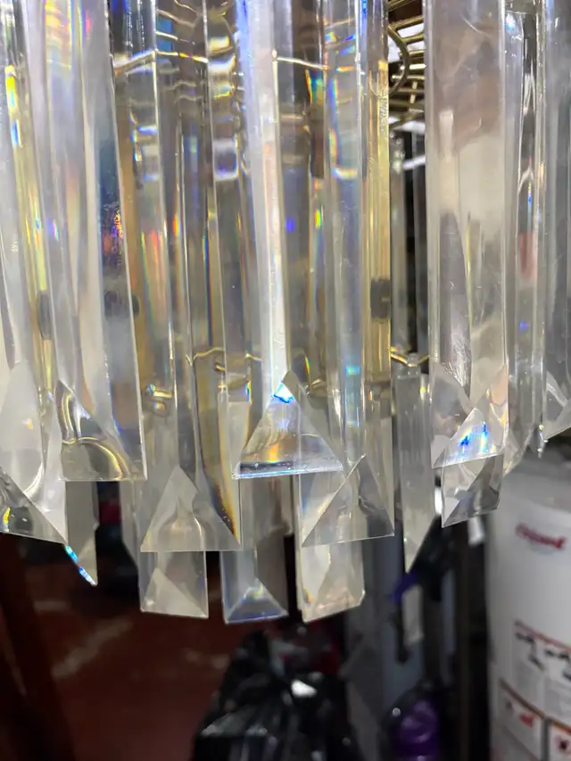 Chandelier in Indoor Lighting & Fans in Ottawa - Image 4