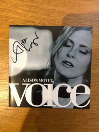 Alison Moyet Voice signed CD