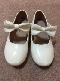 Girls white shoes, size 10, with velcro strap.