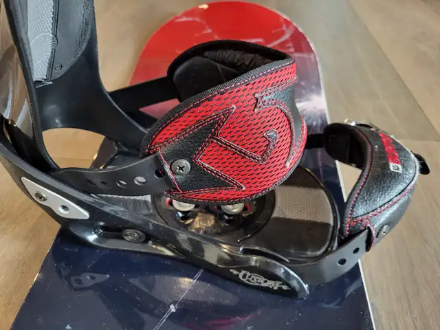 Burton snowboard, bindings and boots package in Snowboard in Red Deer - Image 6
