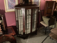 Curio cabinet & two matching shades lamp
