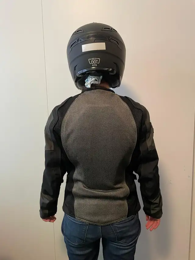 Women's Motorcycle Jacket in Women's - Tops & Outerwear in City of Toronto - Image 4