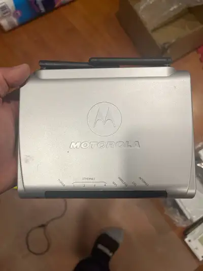 modem ADSL2 Thompson TG585 ST516,  Motorolla CNet, View more