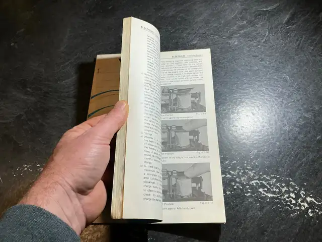 1972 Yamaha R5-C Service Manual R5C 350 Street Motorcycle in Non-fiction in Parksville / Qualicum Beach - Image 7