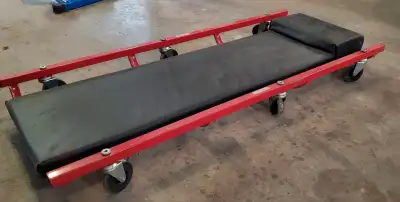Mechanics creeper, barely used. No use for it now. $25