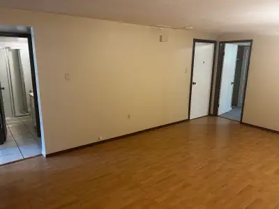 Spacious 2-Bedroom Basement Suite in Dovercourt – Utilities Included! Rent: $1,075/month (includes h...